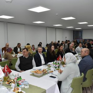 Dünya Sosyal Hizmet Günü’nde "Büyük Aile İftarı" Heyecanı - fotoğraf 10