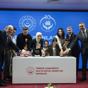 Bakanımız Göktaş, "Şehit Yakınları, Gazi ve Gazi Yakınlarının Kamu Kurumlarına Yerleştirilmesi Töreni"nde konuştu - fotoğraf 2