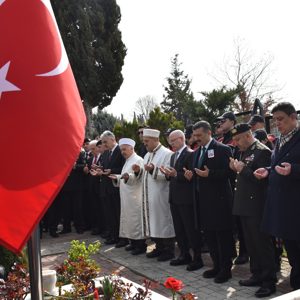 Bir Destandır Çanakkale: Kahramanlarımızı Dualarla Andık - fotoğraf 1