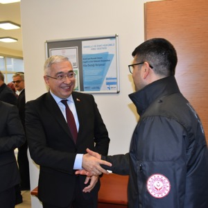 Geleneksel Bayramlaşma Töreninde Büyük Ailemiz Bir Araya Geldi - fotoğraf 1