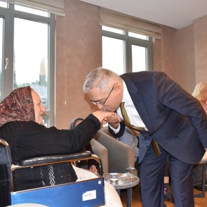 İznik Ülker Aktar Huzurevimizde Bayram Sevinci ve Gönül Köprüsü - fotoğraf 3