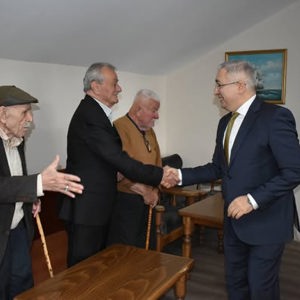 İnegöl Fatma Göztepe Huzurevimizde Bayramın Manevi Huzuru - fotoğraf 1