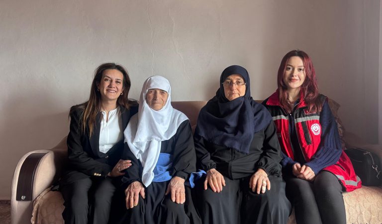 Yaşlılar Haftası ve Bayram Coşkusu Orhaneli’de Bir Arada
