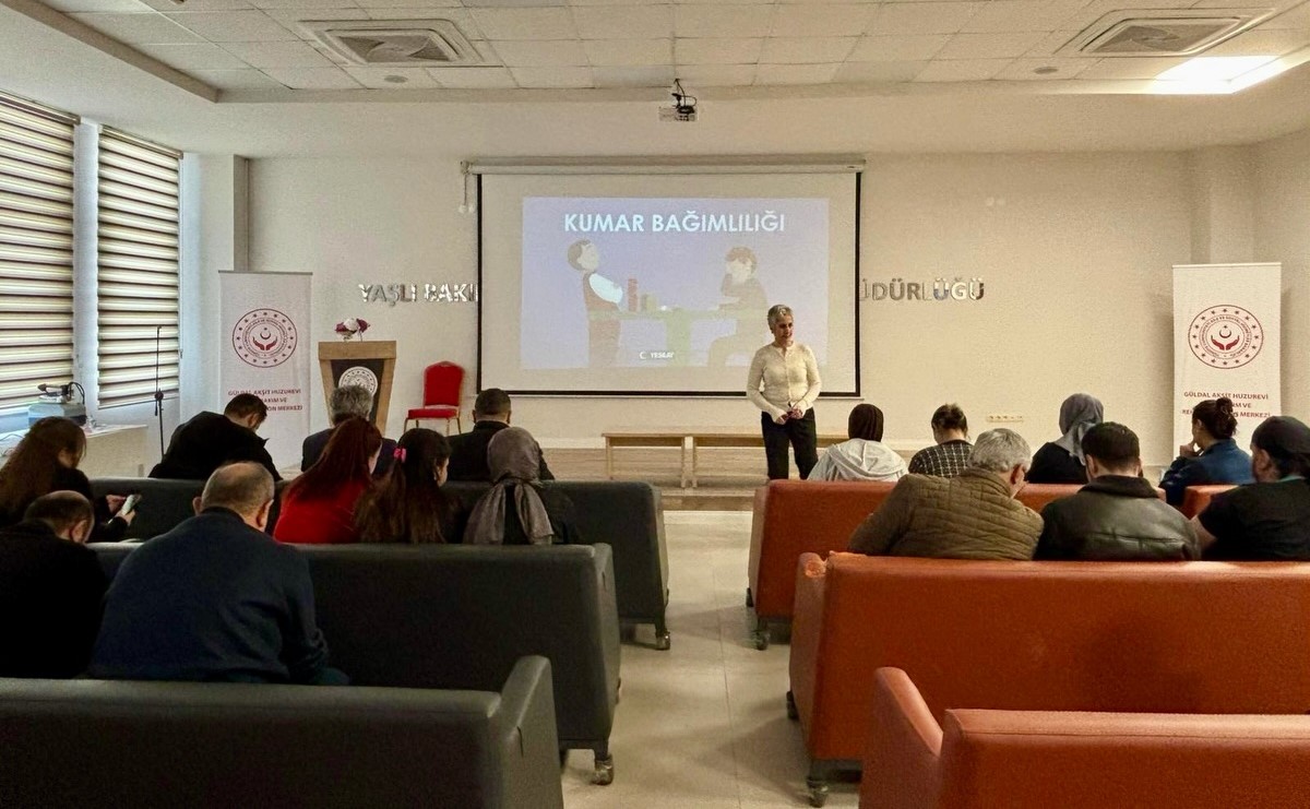 Huzurevimiz Personellerine Yönelik ‘Kumar Bağımlılığı’ Konusunda Eğitim Verildi