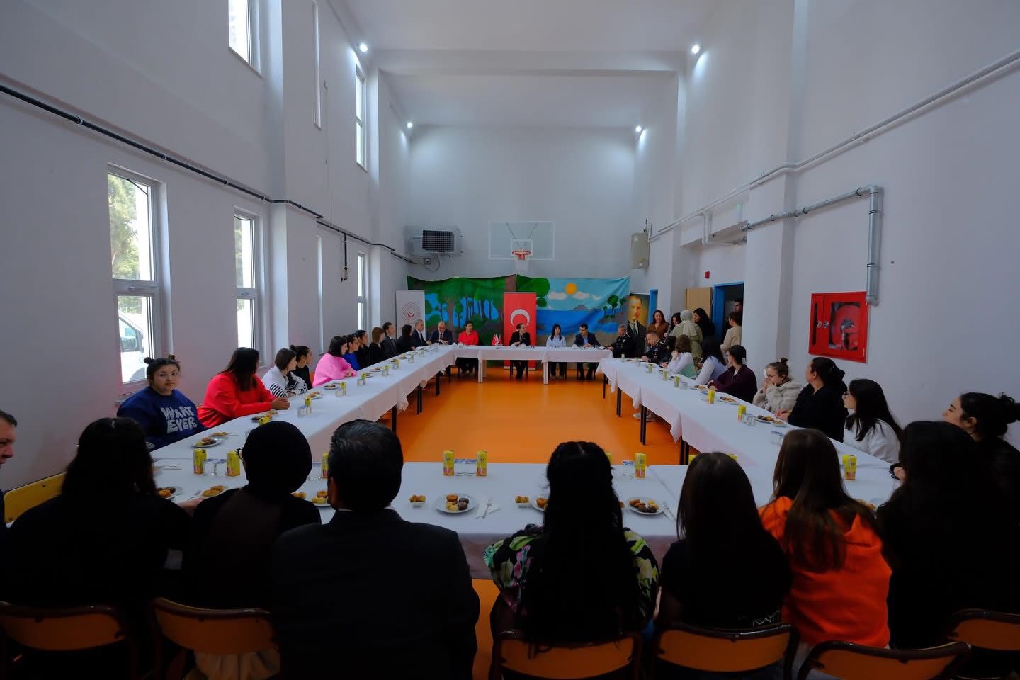 Ramazan Bayramı Programı Kapsamında  Çocuk Evleri’nde Çalan Çocuklarımızı Ziyaret Edildi