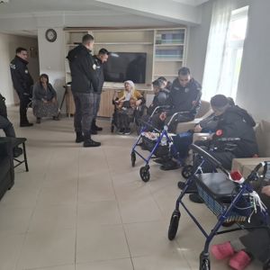 Yaşlılar Haftası kapsamında Alparslan Türkeş Huzurevi’mizde duygu dolu bir ziyaret gerçekleştirildi. - fotoğraf 4