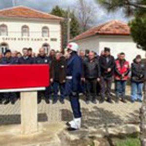 Sorgun Sosyal Hizmet Merkezi Müdürlüğümüz olarak, ebediyete irtihal eden Kıbrıs Gazimiz Yılmaz Borgan’ı son yolculuğuna uğurladık. - fotoğraf 2
