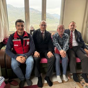 Bayramda Gönüllere Dokunan Ziyaretler - fotoğraf 1