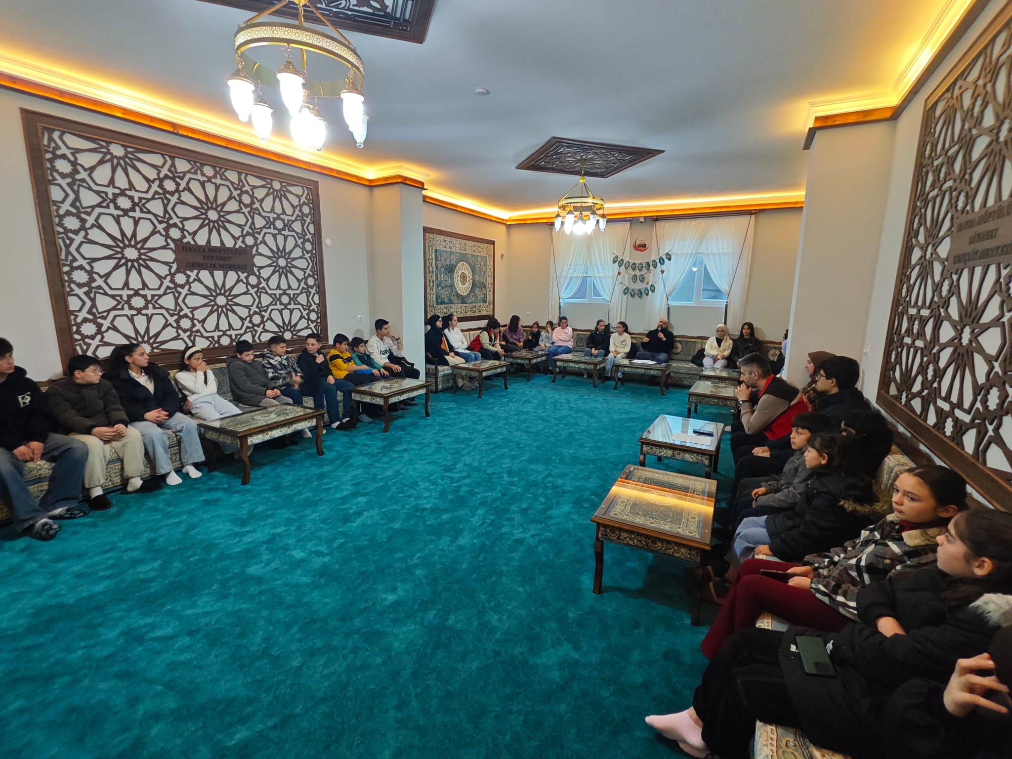 Geleceğimizin Teminatı Çocuklarla Kadir Gecesi İftarı