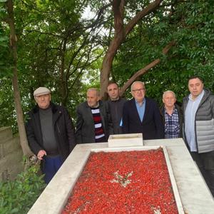Büyüklerimizden Şehidimize Vefa Ziyareti - fotoğraf 2