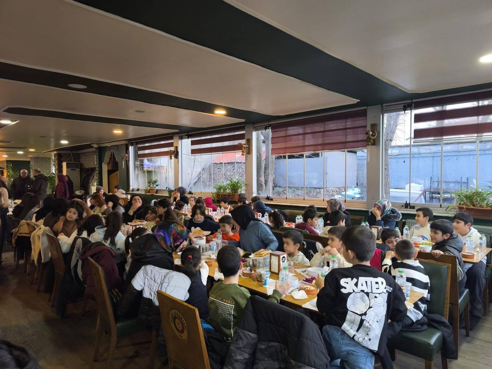 Çocuklarımıza İftar Programı Düzenlendi