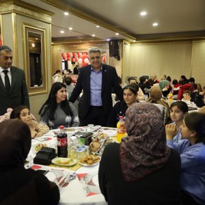 Sosyal Hizmetlerden Yararlanan Ailelerle İftar Buluşması - fotoğraf 1