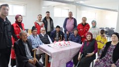 Gülüşlerinde hayat, dualarında huzur var... 