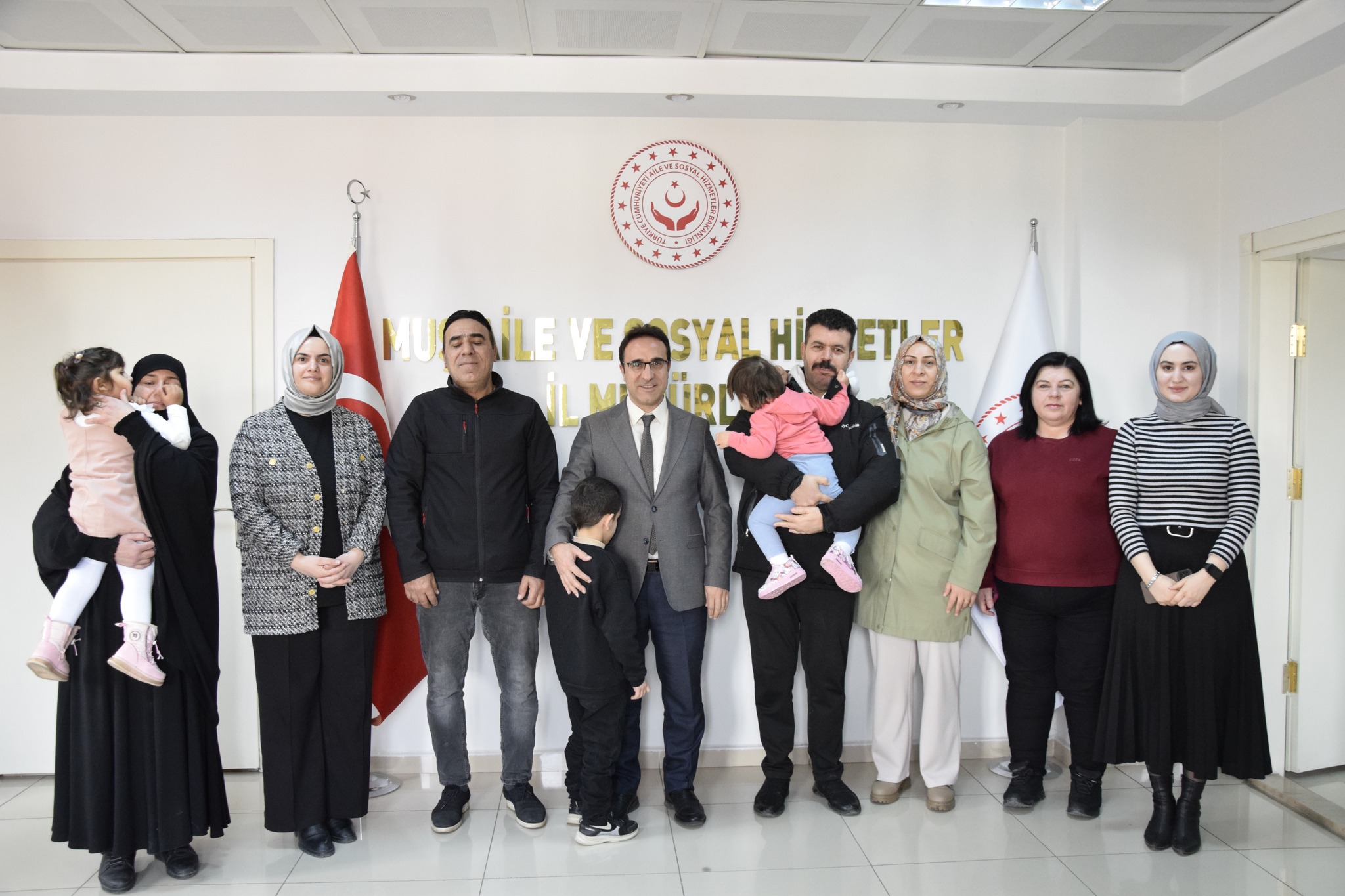 Koruyucu Ailelerimize Teşekkür ve Tebrik