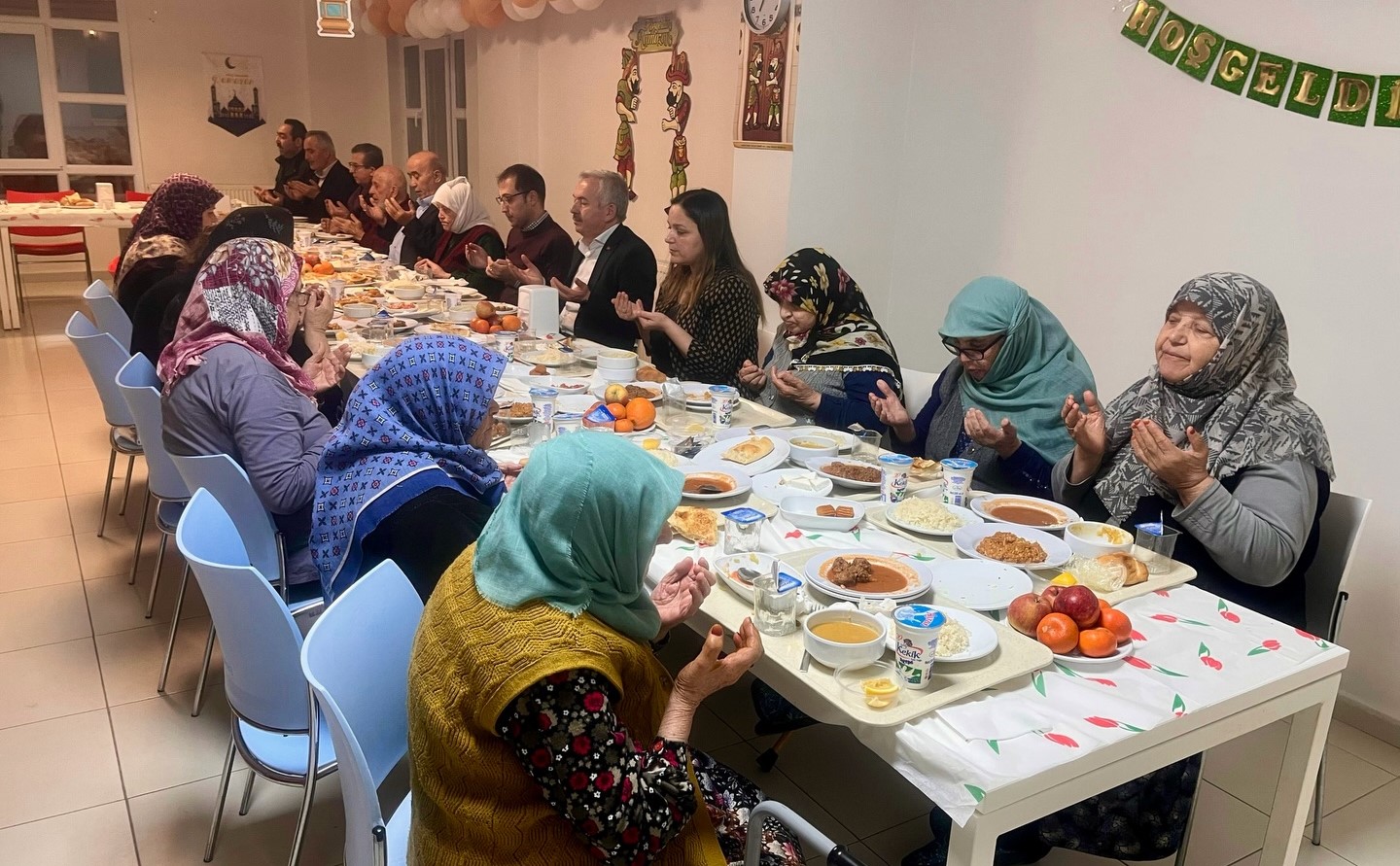 Ramazan’ın Bereketi Tosya Huzurevimizde Paylaşıldı