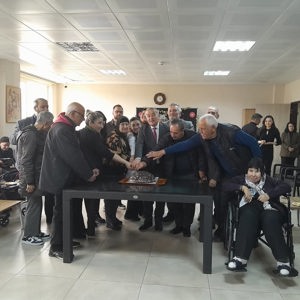 Karesi Kaymakamımız Sayın Metin ARSLANBAŞ Karesi Huzurevi Sakinlerimizi Ziyaret Etti - fotoğraf 2