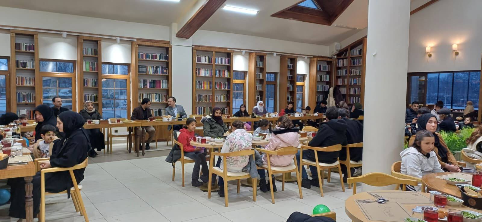 Öksüz ve Yetim Çocuklar İçin İftar Programı Gerçekleştirildi