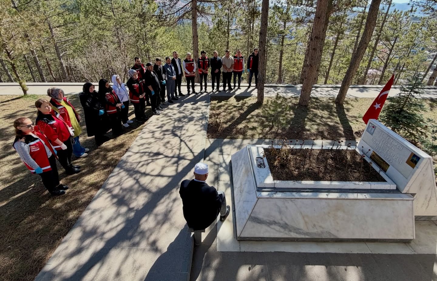 Şehitlerimizin Aziz Hatıralarına Saygıyla