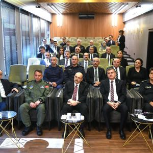 Valimiz Sayın İsmail USTAOĞLU Başkanlığında 'Ailenin Korunması ve Güçlendirilmesi Eylem Planı' İl Koordinasyon Kurulu Toplantısı Gerçekleştirildi - fotoğraf 1