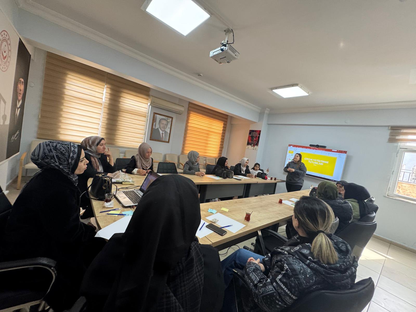 "Çocuk Yetiştirme Tutumları" eğitimi