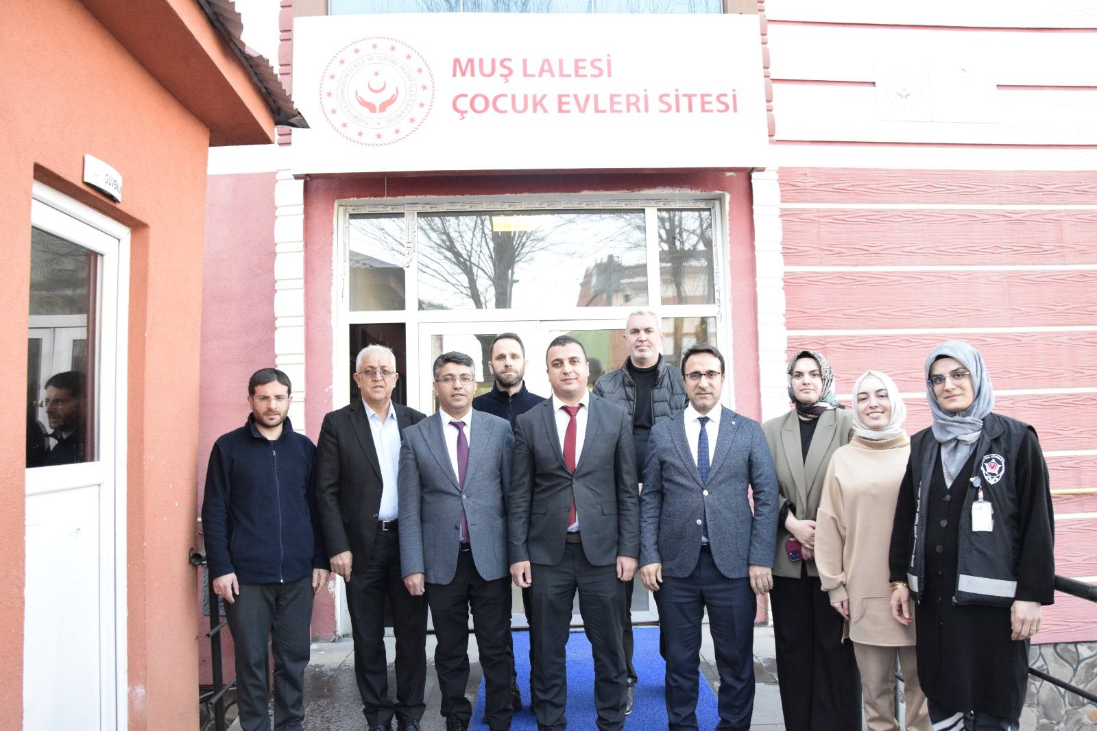 Muş Lalesi Çocuk Evleri Sitesi’ne Ziyaret