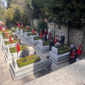 Şehitlerimizin Emaneti, Gazilerimizin Onuru; Milletimizin Ebedî İstiklalidir - fotoğraf 4