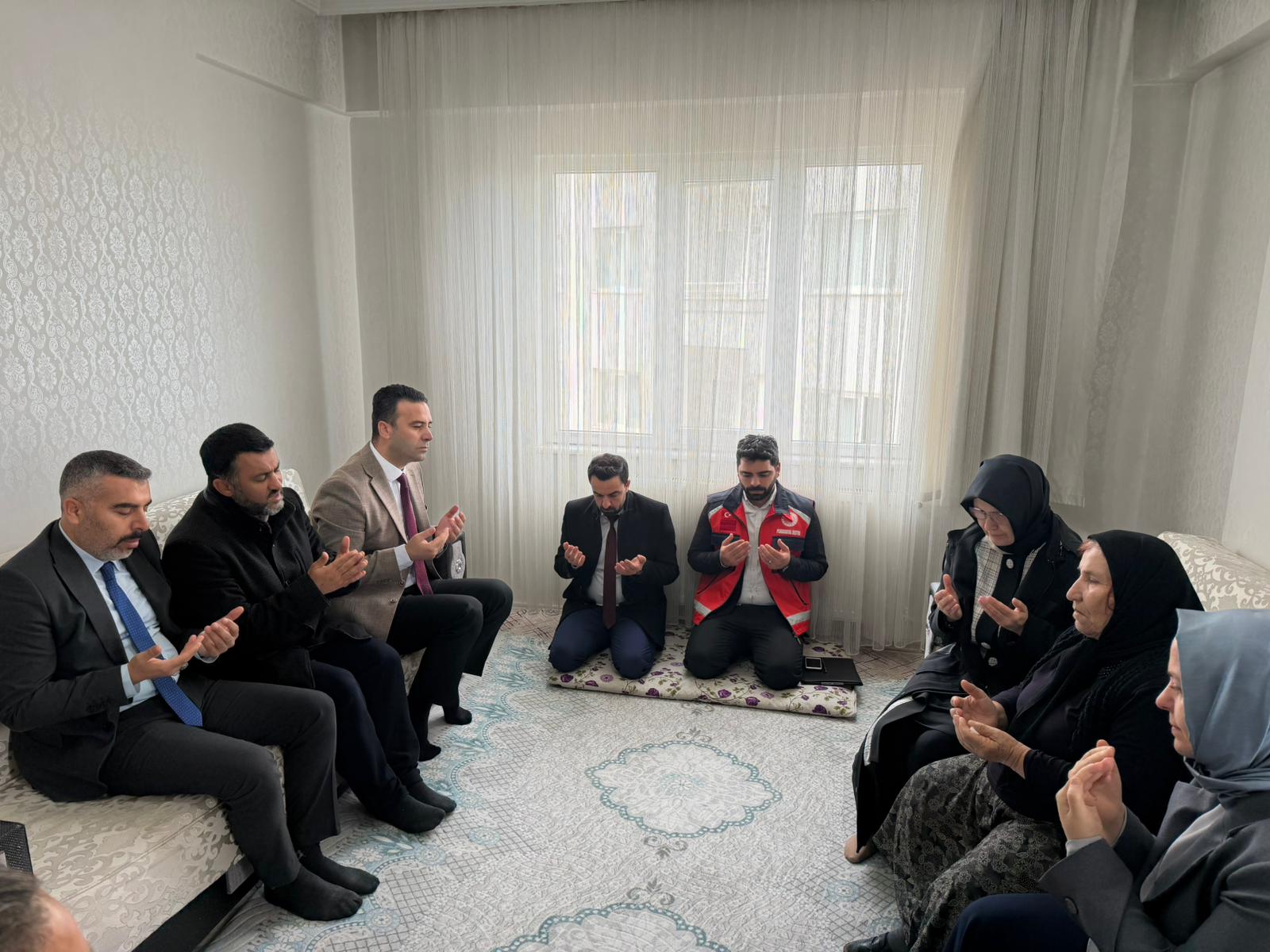 Aziz Şehitlerimizin Emanetlerine Vefa Ziyareti