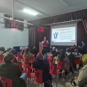İlköğretim Okulunda Velilere Yönelik Mahremiyet Eğitimi Verilmiştir - fotoğraf 1