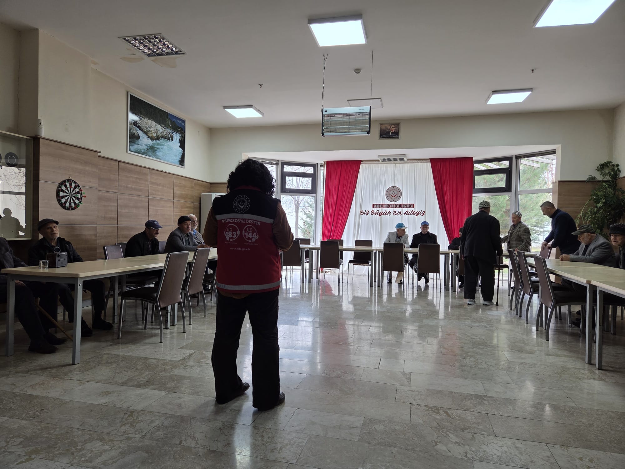 Sandıklı Hüseyin Develi Huzurevi Yaşlılarımıza ''Yaşlılıkta Sağlık Okuryazarlığı'' Eğitimi 