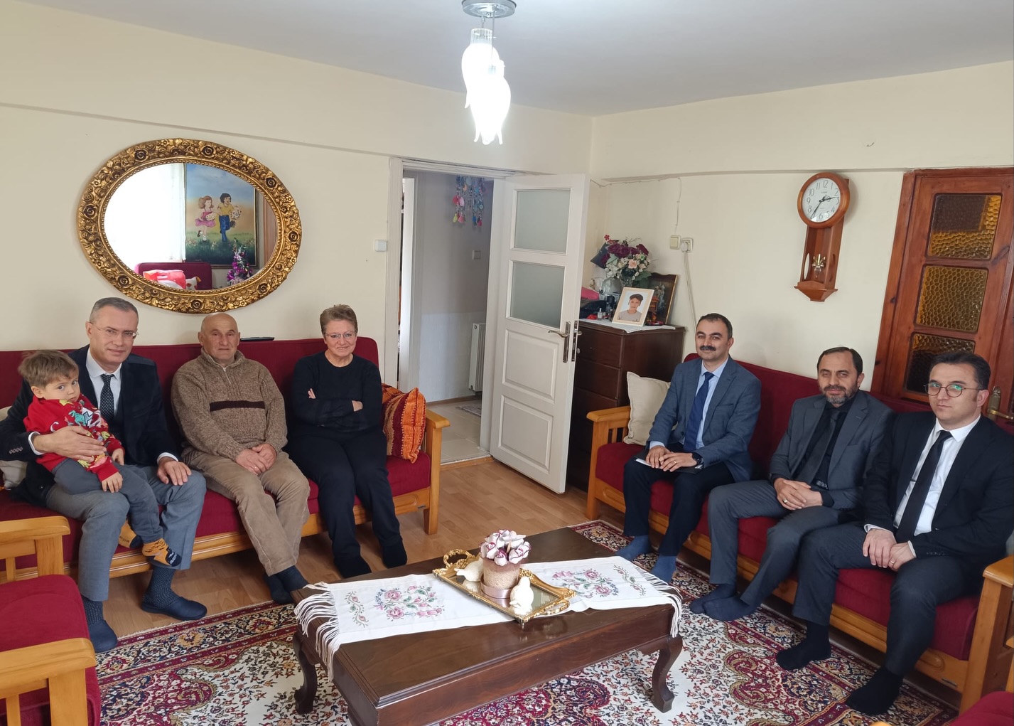 Gönül Köprüleri Kuruyoruz Şehit Yakınlarımız Ve Gazilerimizle Bir Aradayız 