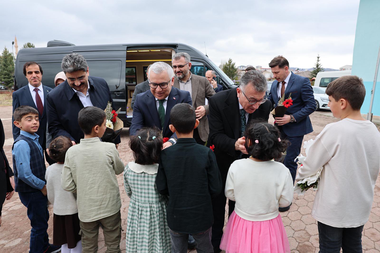 Bayramda Çocuklarımızın Yanındayız