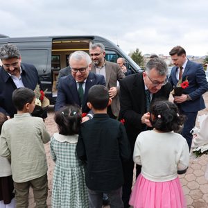 Bayramda Çocuklarımızın Yanındayız - fotoğraf 1