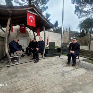 Kimsesizler Mezarlığı ve Şehitler Mezarlığı ziyaret edilmiştir.  - fotoğraf 2