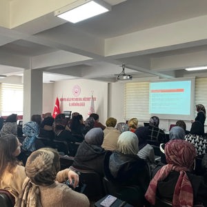 "Davranış Problemleri ve Başa Çıkma Yolları" Konusu İle İlgili Eğitim Düzenlendi - fotoğraf 1