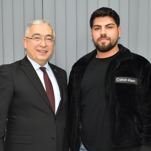 Milli Birliğimizin Nişanesi Ailelerimizle Bir Aradayız - fotoğraf 1