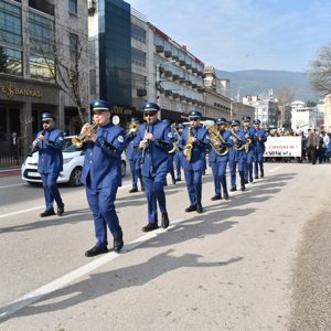 Fark Et, Kabul Et, Birlikte Yürü! - fotoğraf 4