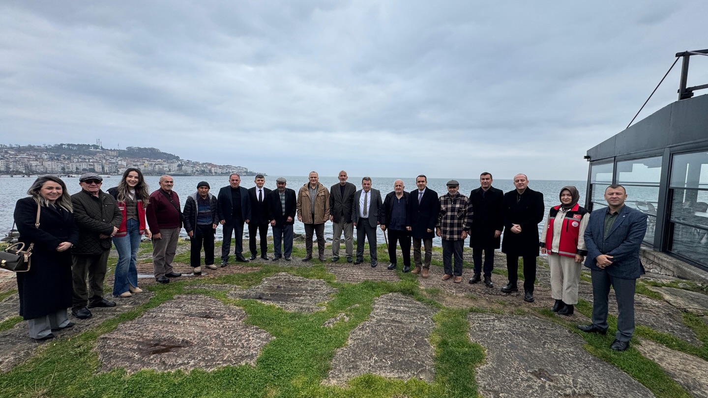 18–24 Mart Yaşlılara Saygı Haftası kapsamında, Ünye Atatürk Parkı Sosyal Tesisleri’nde düzenlenen programla büyüklerimizle bir araya geldik.