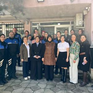 İl Müdürümüz Sayın Emine BÖÇKÜN ve Sayın Sevilay YAMAN Hanımefendi Çocuklarımızı Ziyaret Ederek Başarılarına Ortak Oldu - fotoğraf 1