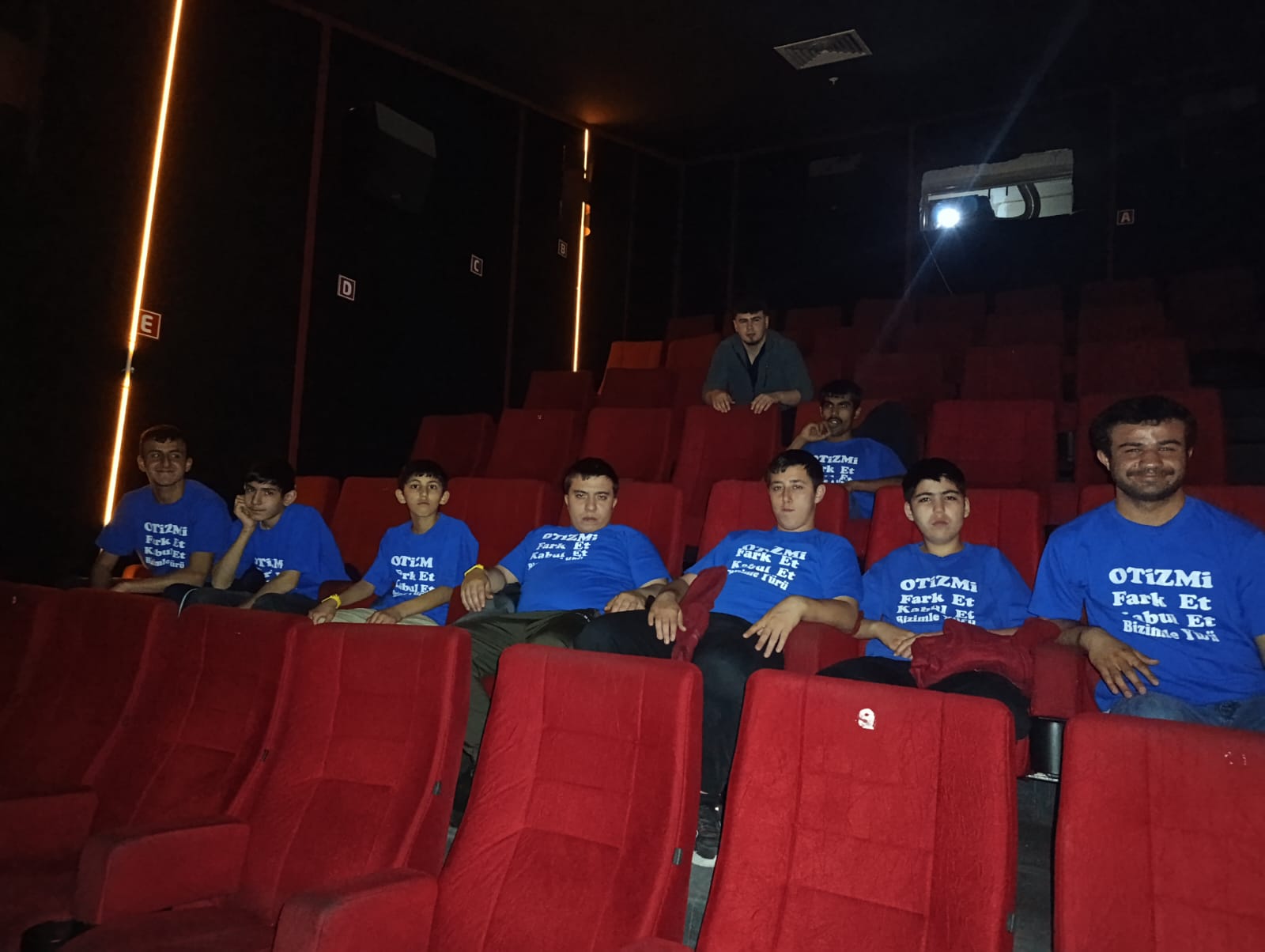 Otizmli Bireylerimiz İçin Anlamlı Sinema Etkinliği