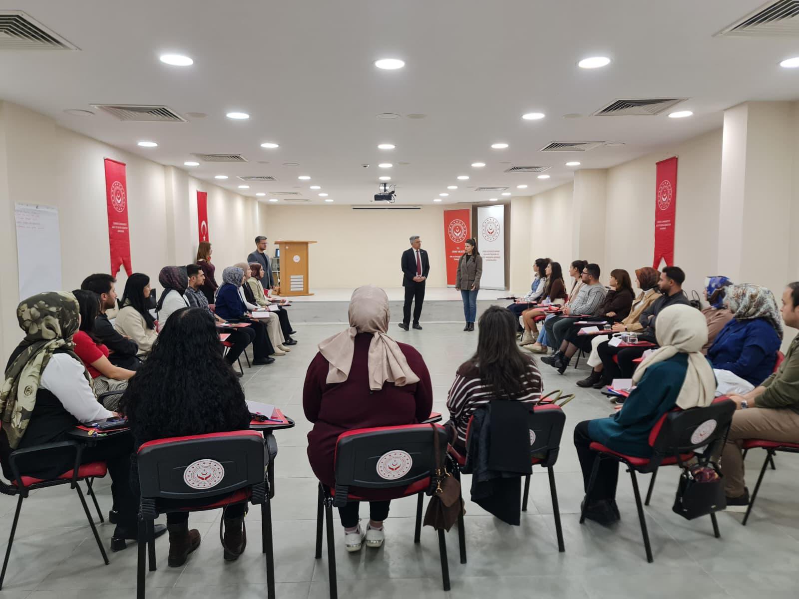 “Afet ve Acil Durumlarda Psikososyal Destek Başlangıç Düzeyi Eğitimi”