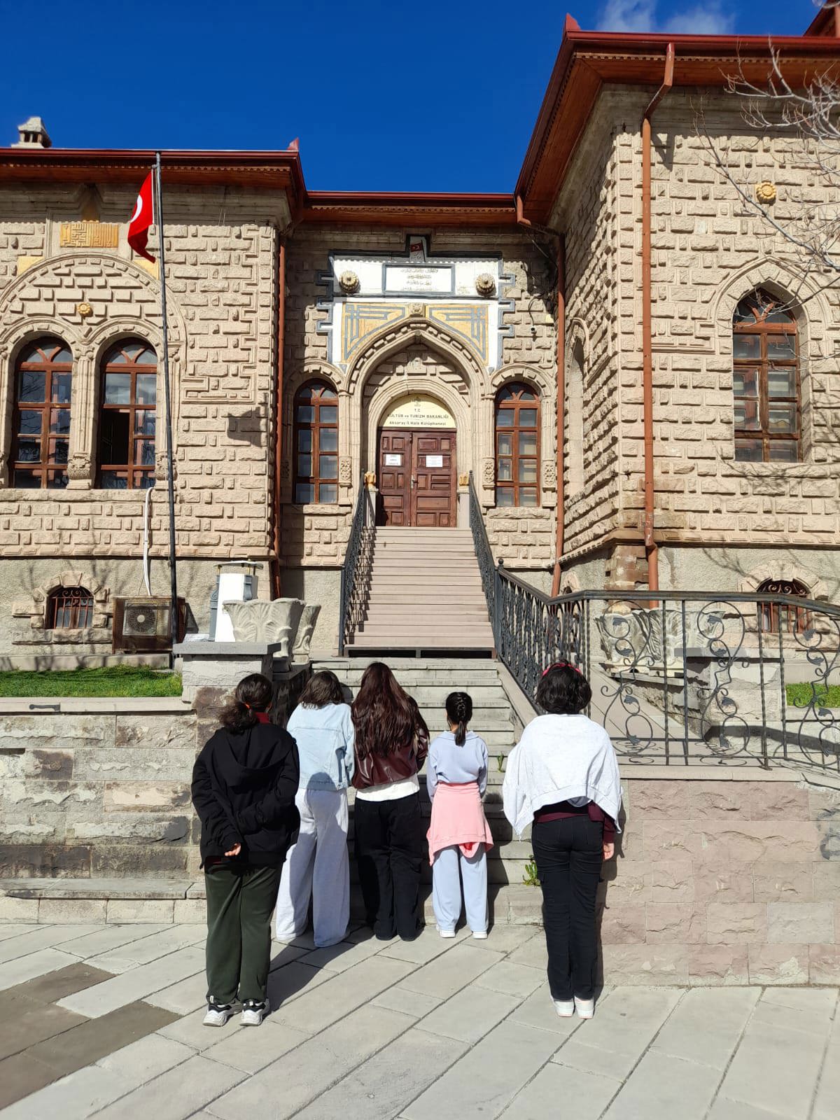 Kütüphaneler Haftası - fotoğraf 1