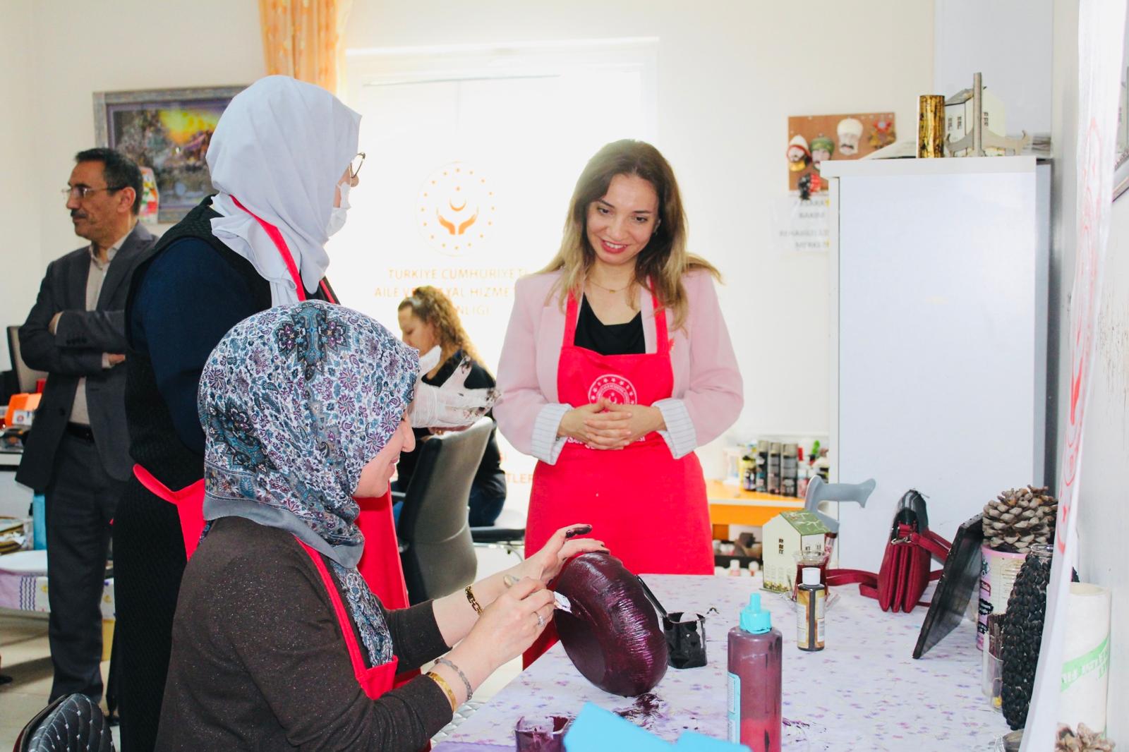 Sanata Teşvik ve Sanatla Yaşam Programı