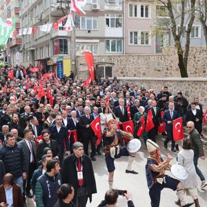 Tarihin İzinde, Vefanın Gölgesinde - fotoğraf 2