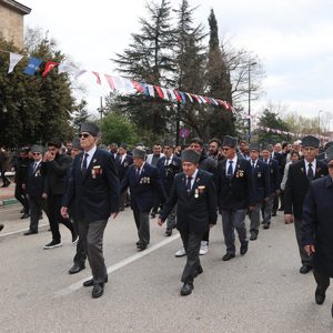 Tarihin İzinde, Vefanın Gölgesinde - fotoğraf 3