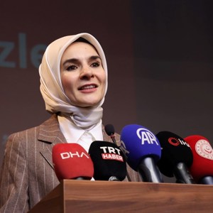 Bakanımız Mahinur Özdemir Göktaş, Kabine Toplantısı sonrası gazetecilerin sorularını yanıtladı: - fotoğraf 1