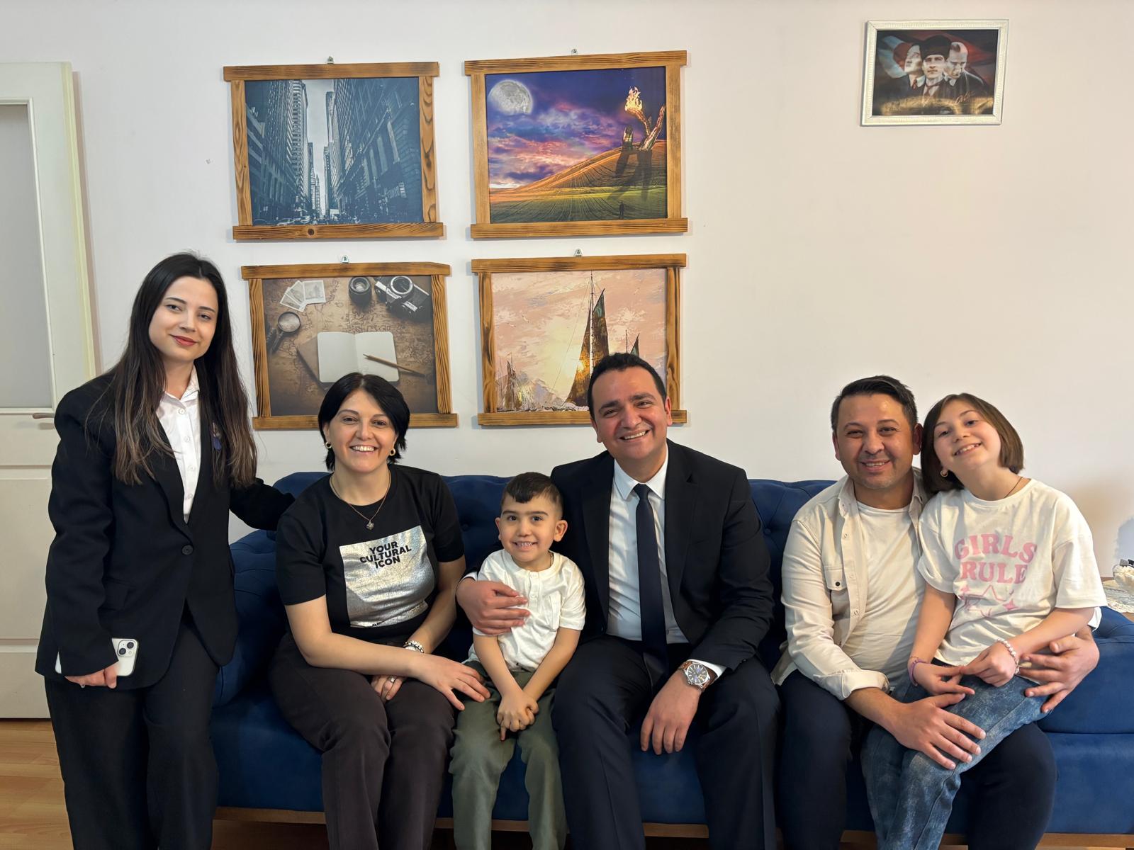 Otizm Farkındalık Günü Kapsamında Aile Ziyareti Gerçekleştirildi.