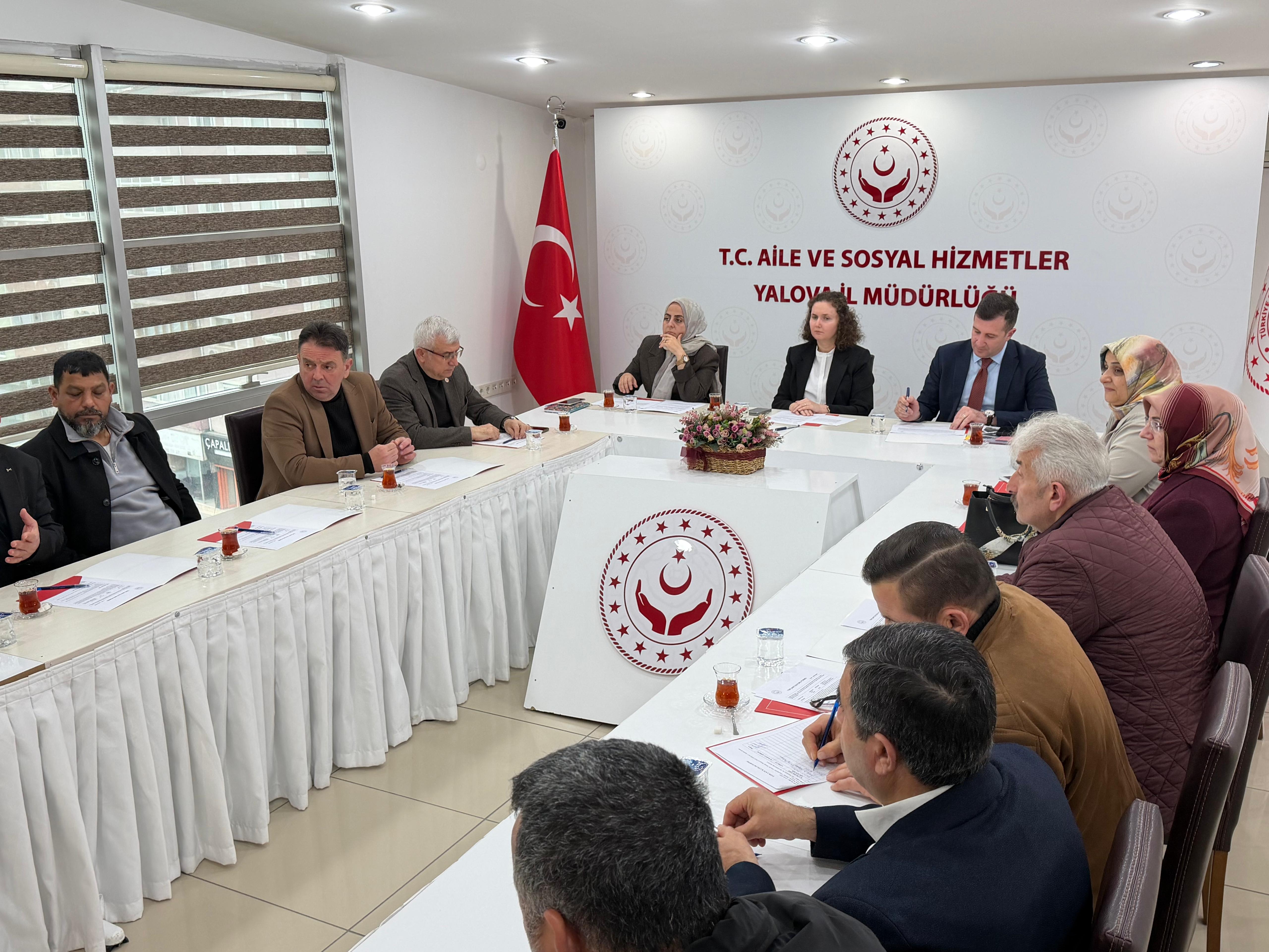 Romanlara Yönelik Strateji Belgesi Kapsamında İstişare Toplantısı Düzenlendi