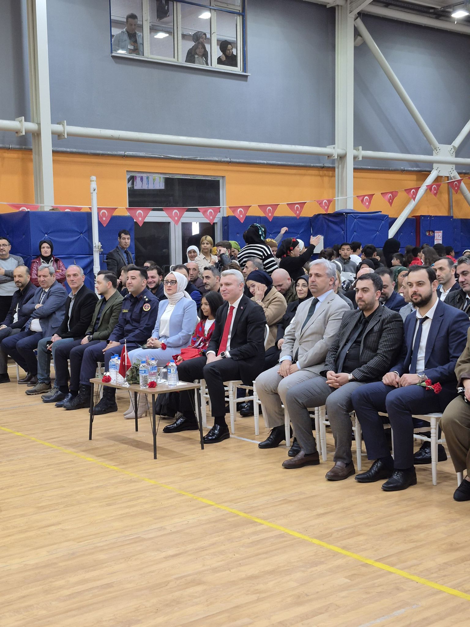 8 Nisan Dünya Romanlar Günü’nde Anlamlı Buluşma