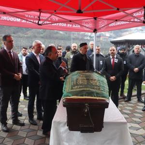 Değerli çalışma arkadaşımız Nazmiye Yarbaşı Esen’in cenaze merasimine katılım sağlanmıştır. - fotoğraf 4