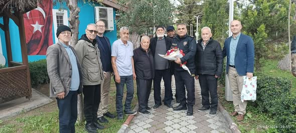 Turgutlu Huzurevi Sakinleri Polis Haftası’nda Emniyet Mensuplarını Ziyaret Etti